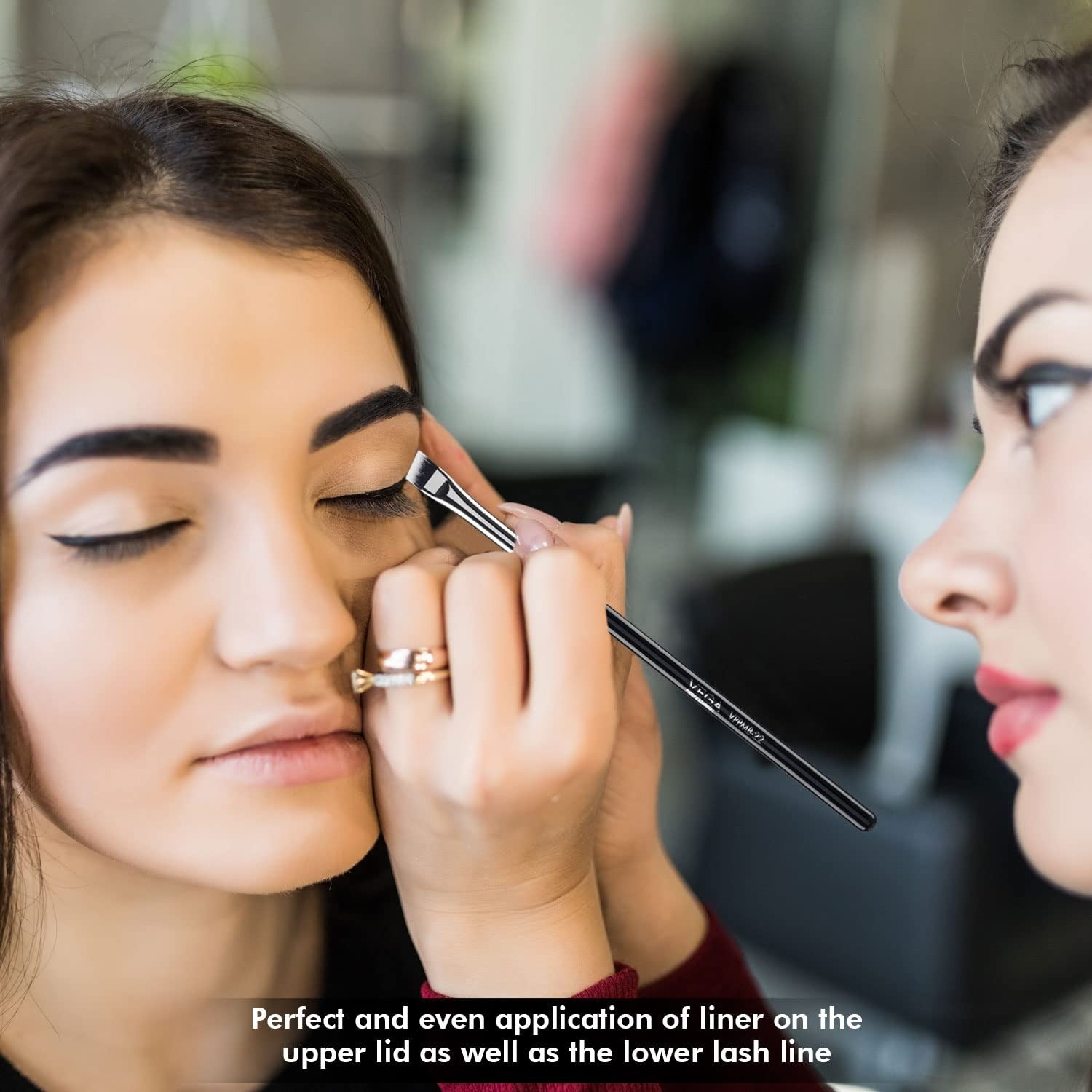 Small Angular Liner Brush