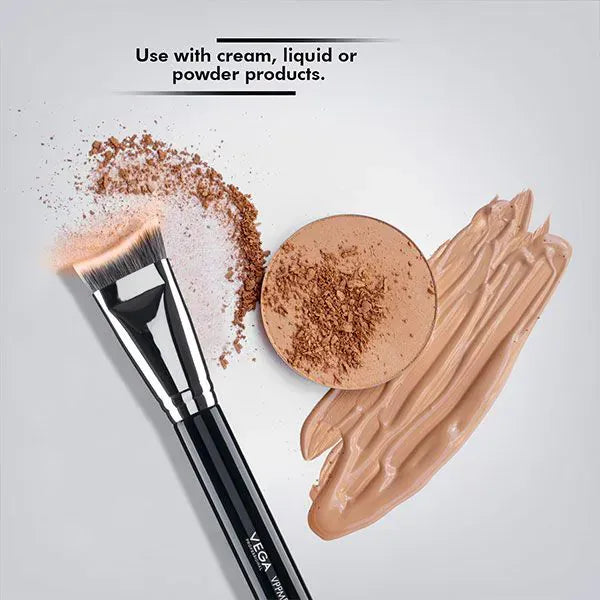 Cheek Hug Contour Brush